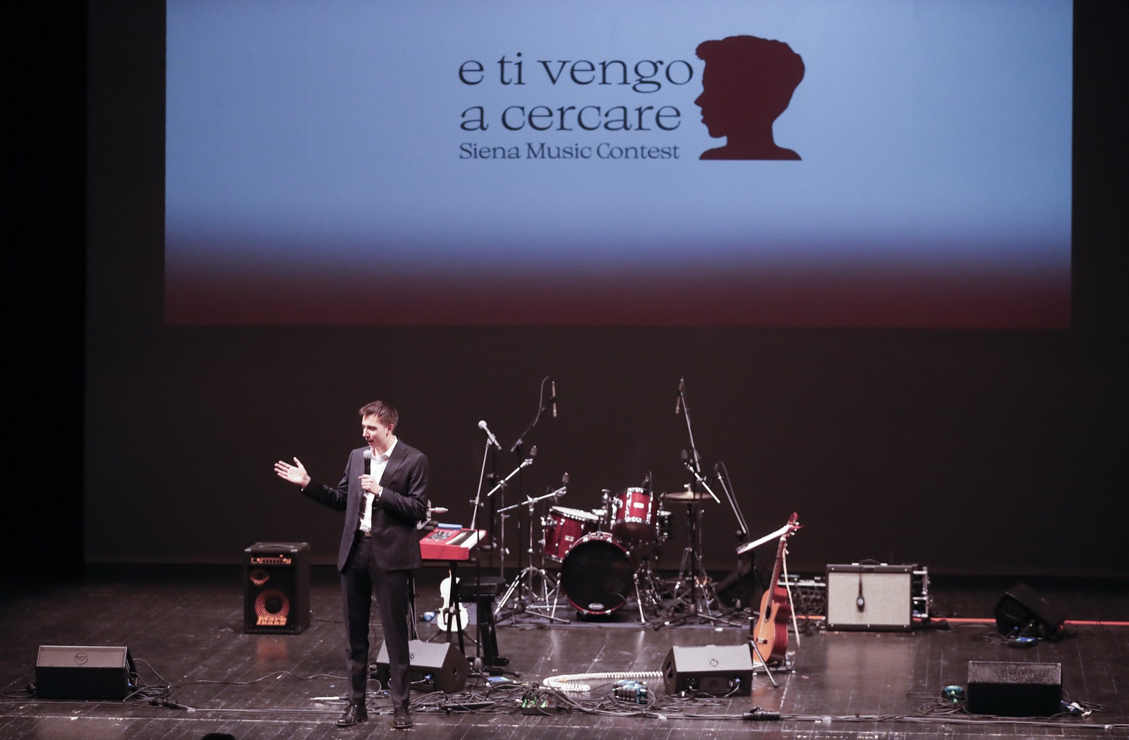 Foto live E Ti Vengo a Cercare
